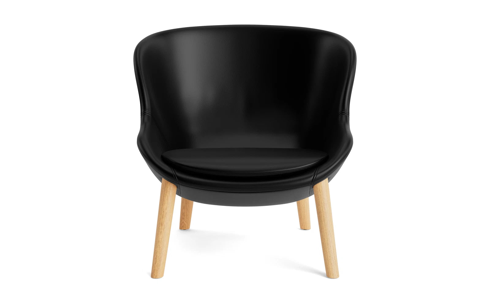 Erleben Sie den Hyg Lounge-Sessel niedrig Eiche Remix von Normann Copenhagen – ein elegantes Design, das skandinavische Ästhetik und höchsten Sitzkomfort bietet.
