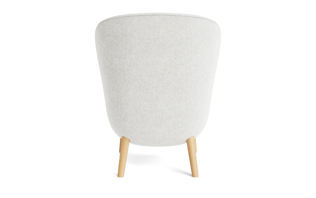 Hyg Lounge-Sessel Hoch Eiche Hallingdal in Hallingdal 110 präsentiert im Onlineshop von KAQTU Design AG. Sessel ist von Normann Copenhagen