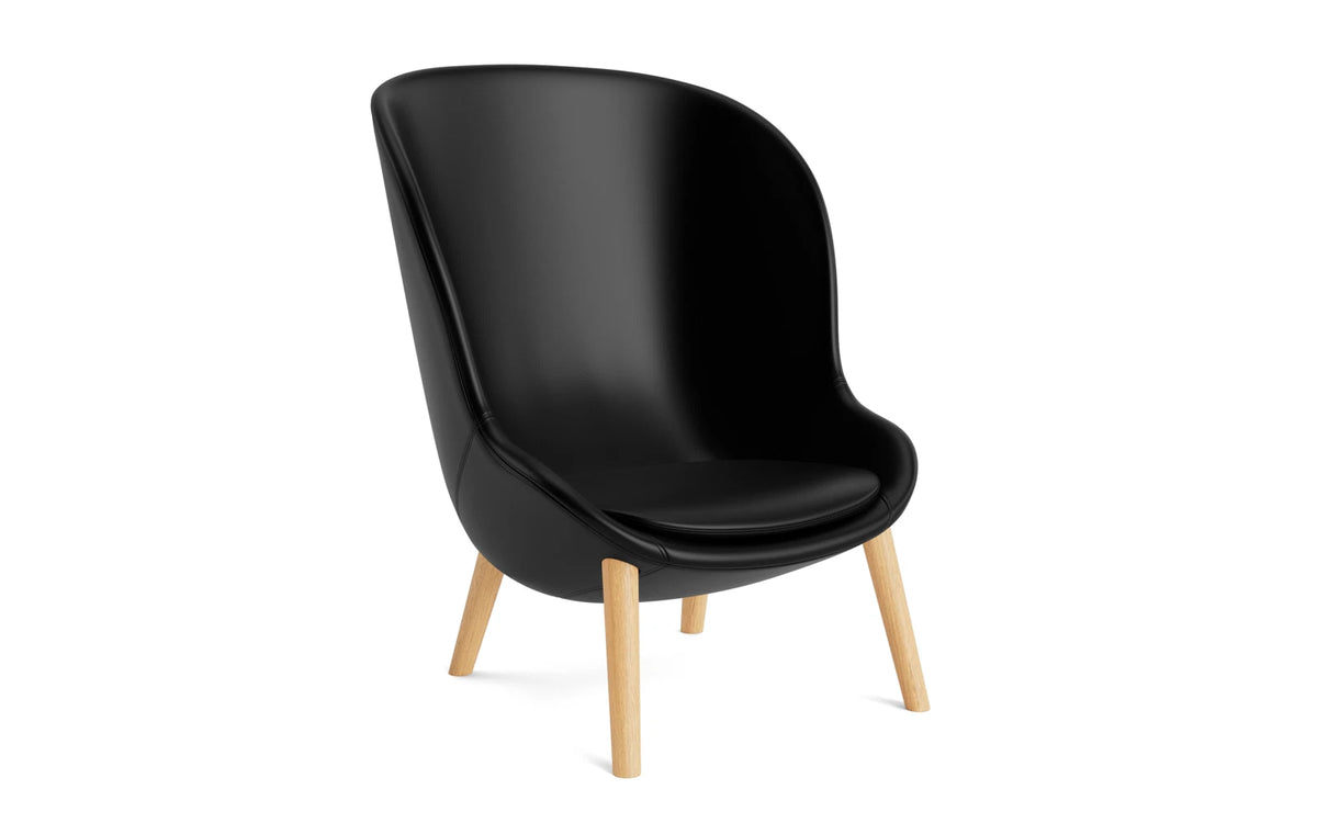 Hyg Lounge-Sessel Hoch Eiche Ultra Leder in Ultra 41599 präsentiert im Onlineshop von KAQTU Design AG. Sessel ist von Normann Copenhagen