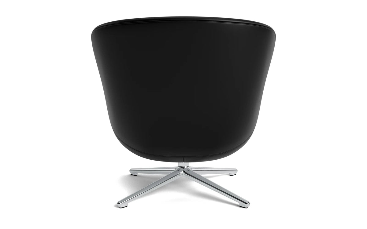 Hyg Lounge-Sessel niedrig mit Drehgestell, Aluminium, Ultra Leder in Ultra 41599 präsentiert im Onlineshop von KAQTU Design AG. Drehsessel ist von Normann Copenhagen