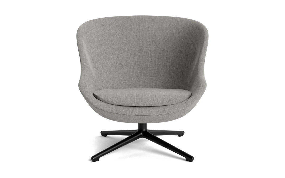 Hyg Lounge-Sessel niedrig mit Drehgestell, schwarzes Aluminium, Remix in Remix 133 präsentiert im Onlineshop von KAQTU Design AG. Drehsessel ist von Normann Copenhagen