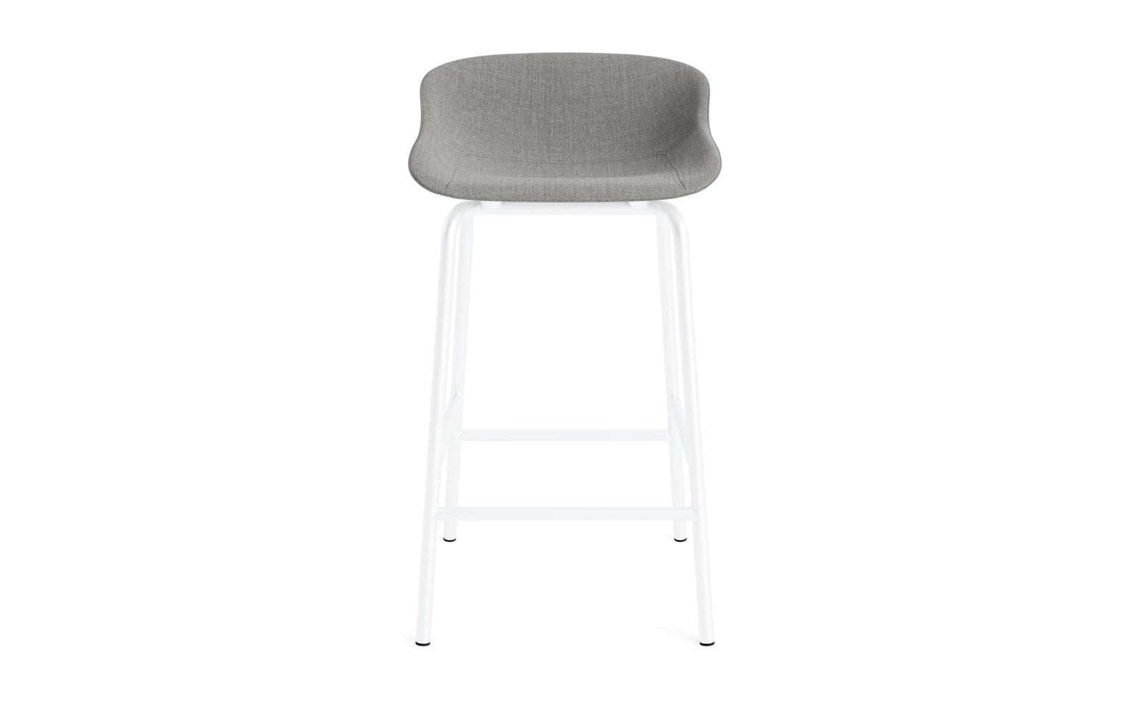 Der Hyg Barhocker von Normann Copenhagen bietet stilvolles Design und hohen Sitzkomfort, ideal für moderne Wohnräume und gemütliche Küchen.