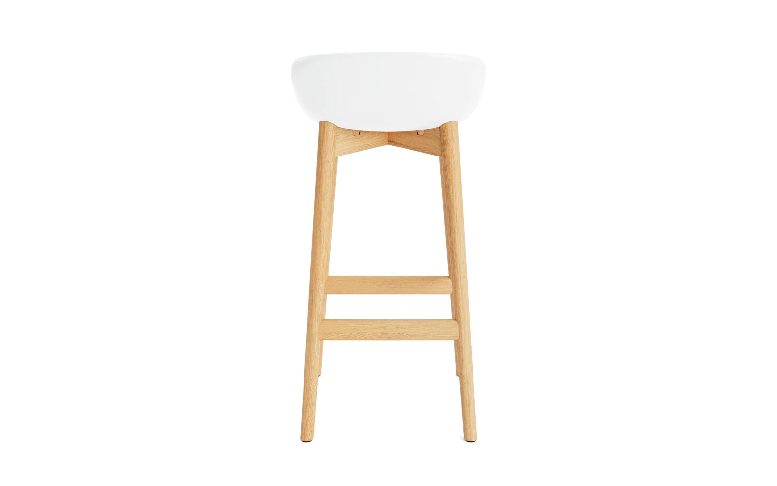 Erleben Sie den Hyg Barhocker 75 cm von Normann Copenhagen: Elegantes Design aus Eiche Weiß, gepolstert für optimalen Sitzkomfort und einladende Atmosphäre.