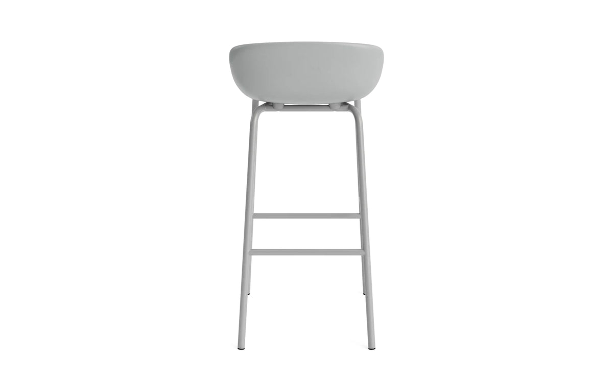 Hyg Barhocker 75 cm Frontpolster Grau Stahl Grau/Remix in Remix 133 präsentiert im Onlineshop von KAQTU Design AG. Barstuhl ist von Normann Copenhagen