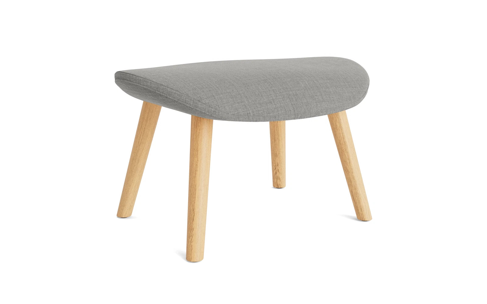 Hyg Fusshocker Eiche Remix in Remix 133 präsentiert im Onlineshop von KAQTU Design AG. Ottoman ist von Normann Copenhagen