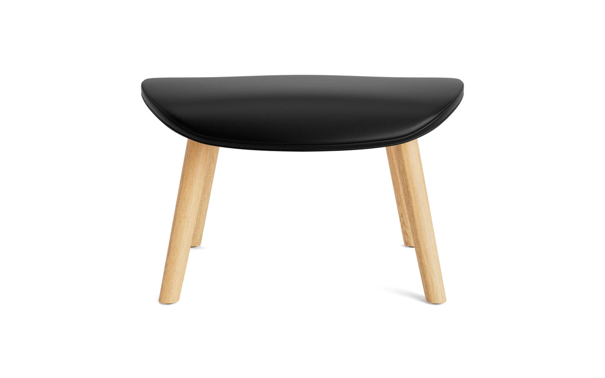 Hyg Fusshocker Eiche Ultra in Ultra 41599 präsentiert im Onlineshop von KAQTU Design AG. Ottoman ist von Normann Copenhagen