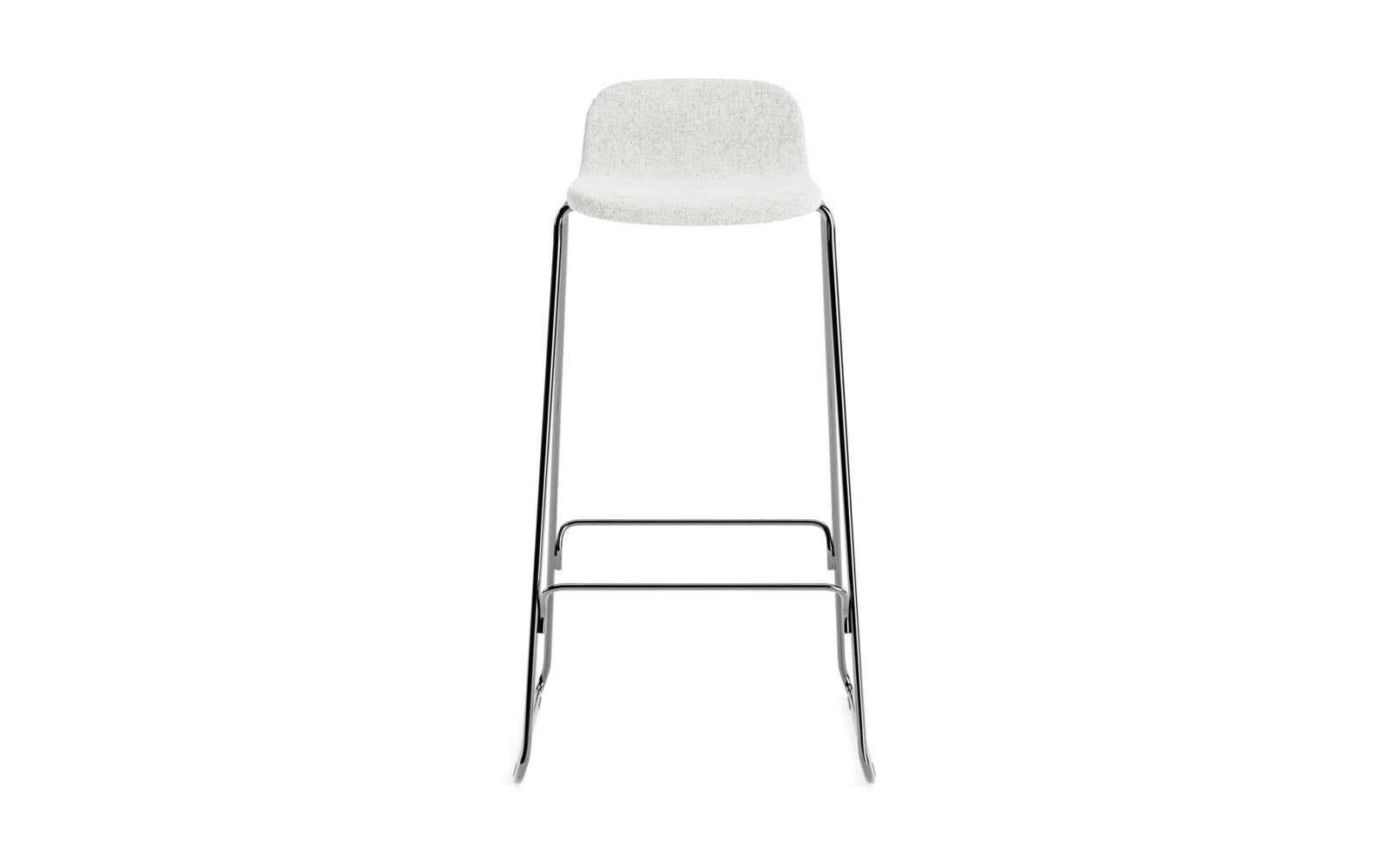 Erleben Sie den Just Barhocker 75 cm mit Lehne von Normann Copenhagen – ein eleganter, gepolsterter Hocker aus Chrom und Hallingdal, perfekt für jeden Raum.