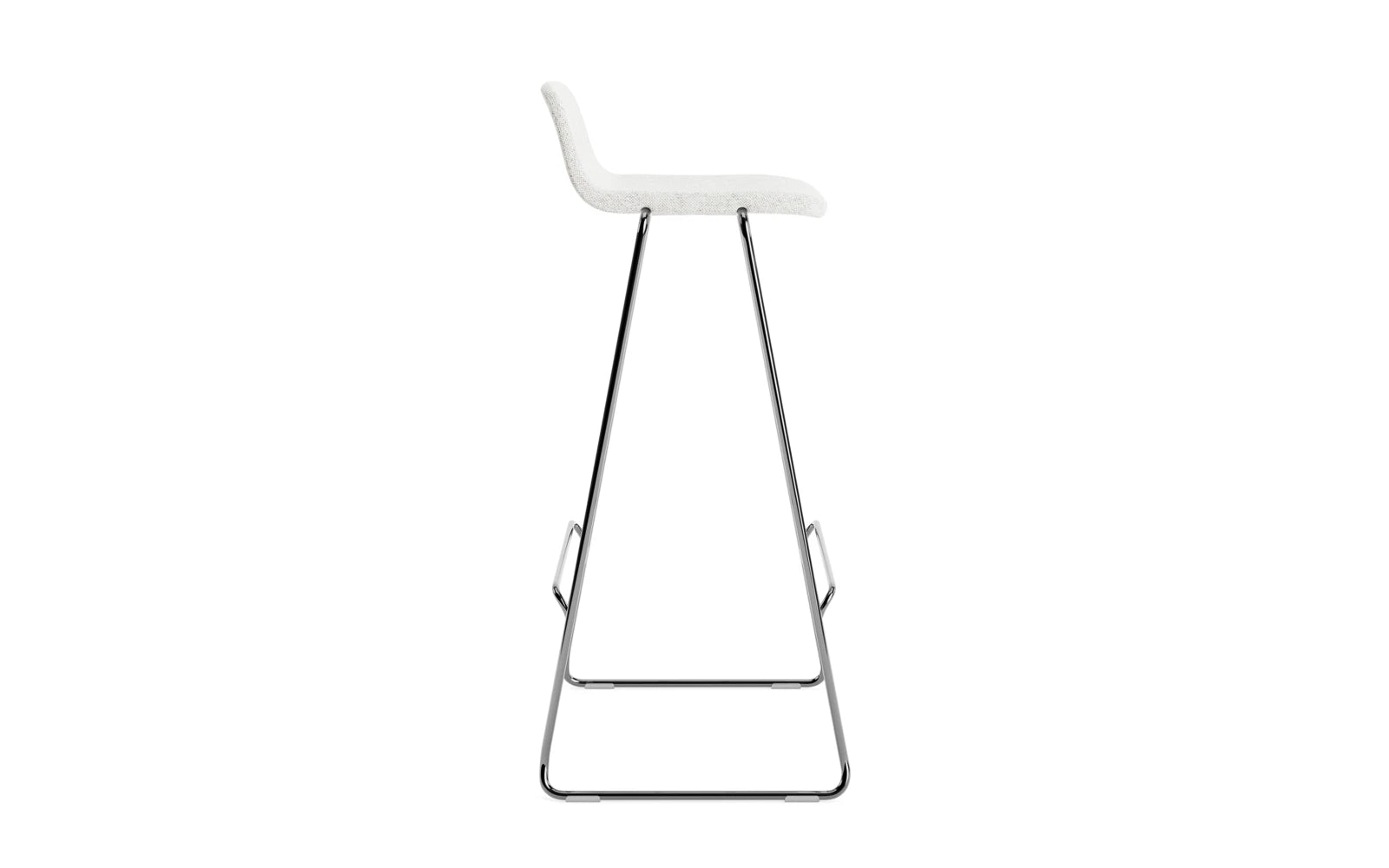 Entdecken Sie den Just Barhocker 75 cm mit Lehne von Normann Copenhagen – ein stilvoller, gepolsterter Hocker aus hochwertigem Chrom und Hallingdal, ideal für moderne Wohnräume.