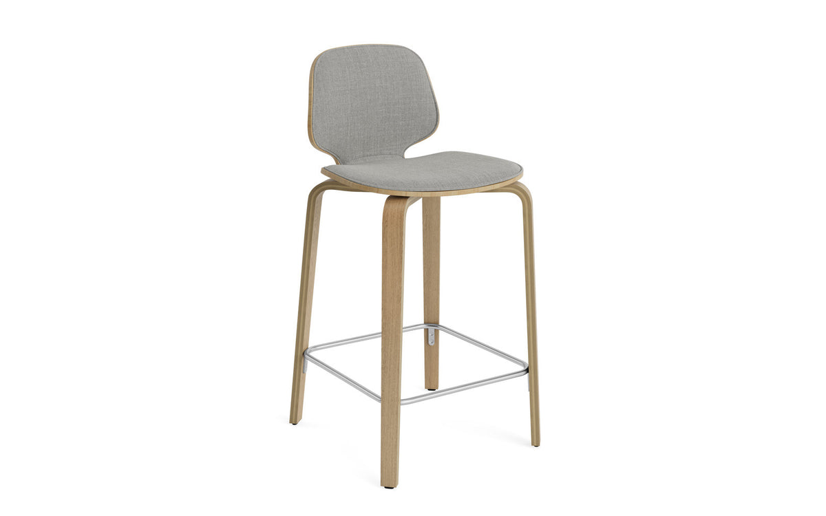 My Chair Barstuhl 65 cm Frontpolster holz in Remix 133 präsentiert im Onlineshop von KAQTU Design AG. Barstuhl ist von Normann Copenhagen