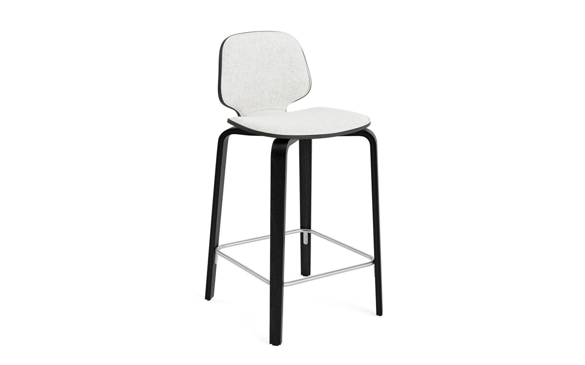 My Chair Barstuhl 65 cm Frontpolster holz in Hallingdal 110 präsentiert im Onlineshop von KAQTU Design AG. Barstuhl ist von Normann Copenhagen