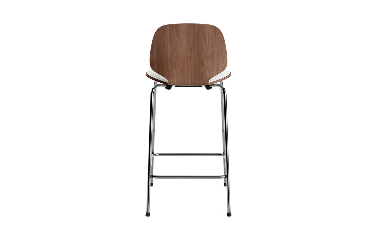 My Chair Barhocker 65 cm Frontpolster Krom Walnuss in Hallingdal 110 präsentiert im Onlineshop von KAQTU Design AG. Barstuhl ist von Normann Copenhagen