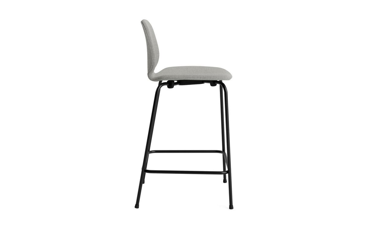 My Chair Barhocker 65 cm gepolstert in Remix 133 präsentiert im Onlineshop von KAQTU Design AG. Barstuhl ist von Normann Copenhagen