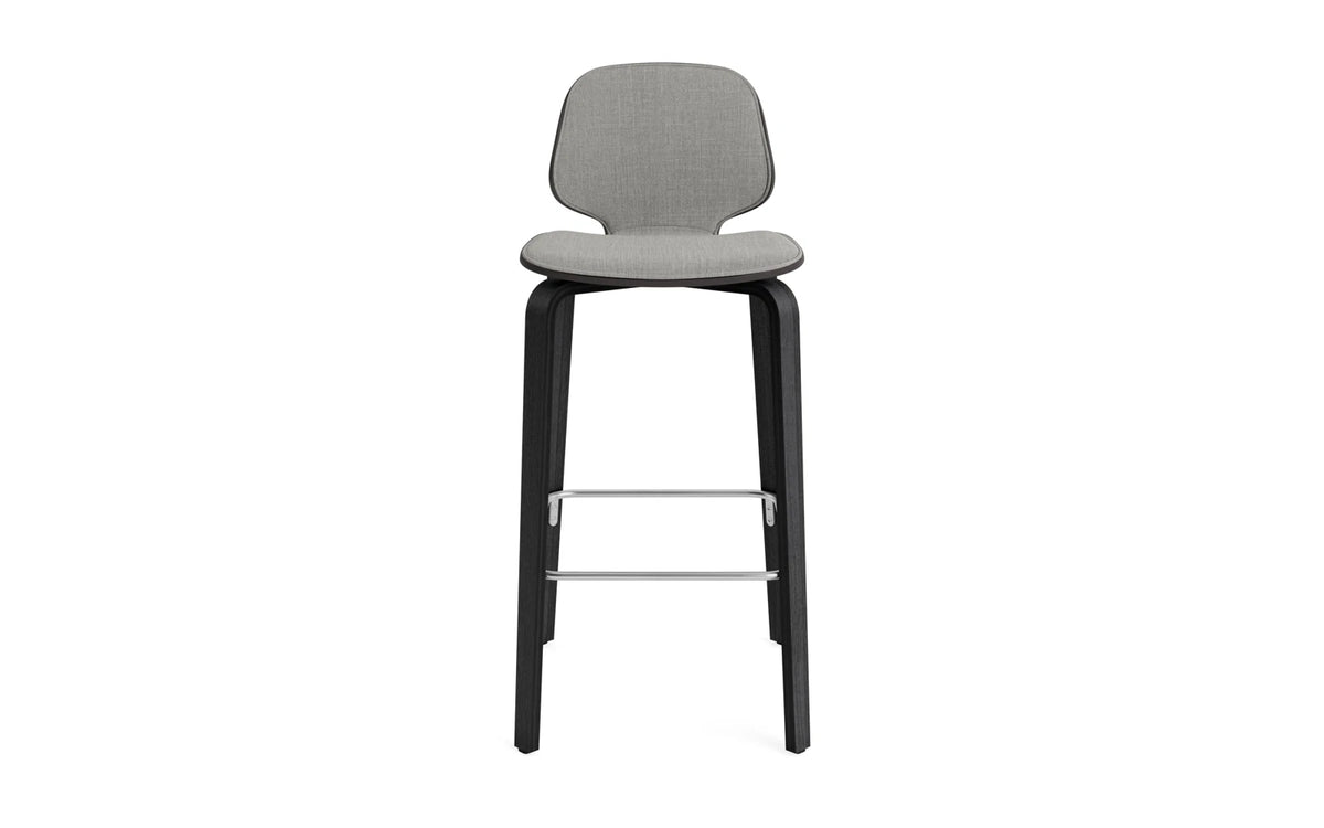 My Chair Barhocker 75 cm Frontpolster schwarz/Remix in Remix 133 präsentiert im Onlineshop von KAQTU Design AG. Barstuhl ist von Normann Copenhagen