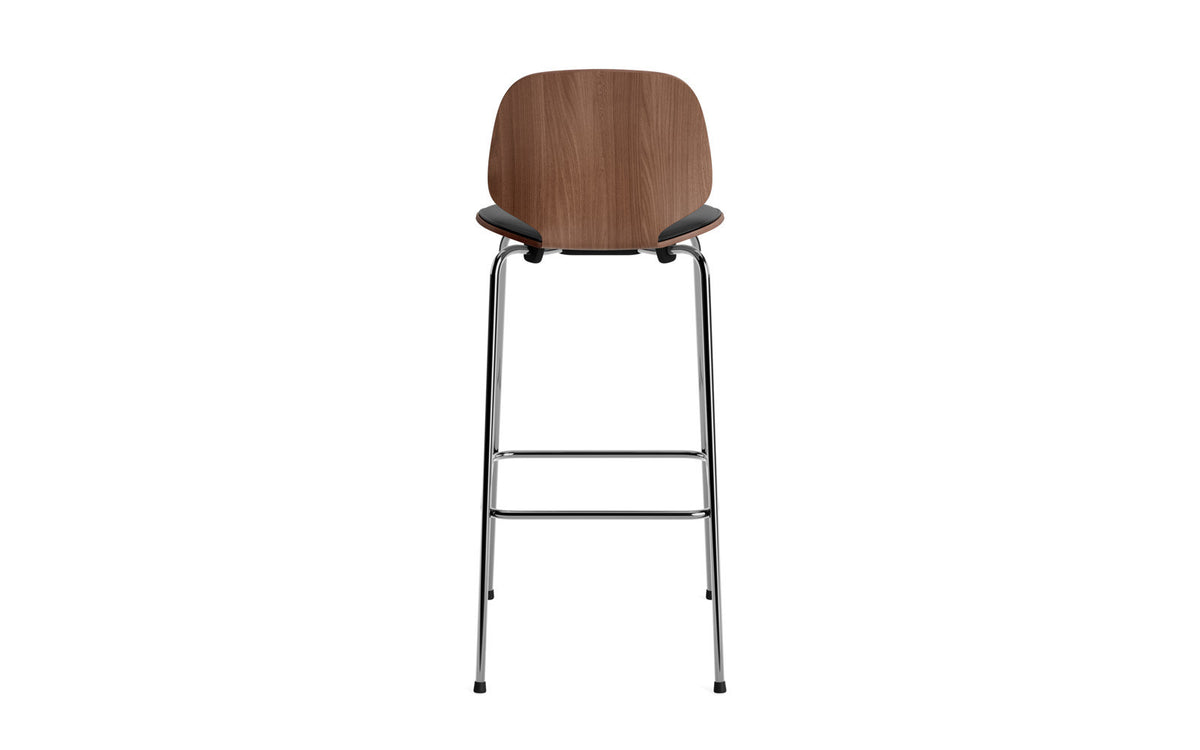 My Chair Barhocker 75 cm Frontpolster Krom Walnuss in Ultra 41599 präsentiert im Onlineshop von KAQTU Design AG. Barstuhl ist von Normann Copenhagen