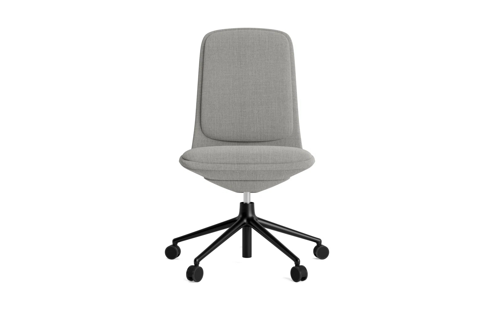 Entdecken Sie den Off Chair niedrig 5W Gaslift in elegantem Schwarz mit Kissen Remix von Normann Copenhagen – der perfekte Bürostuhl für Stil und Komfort.