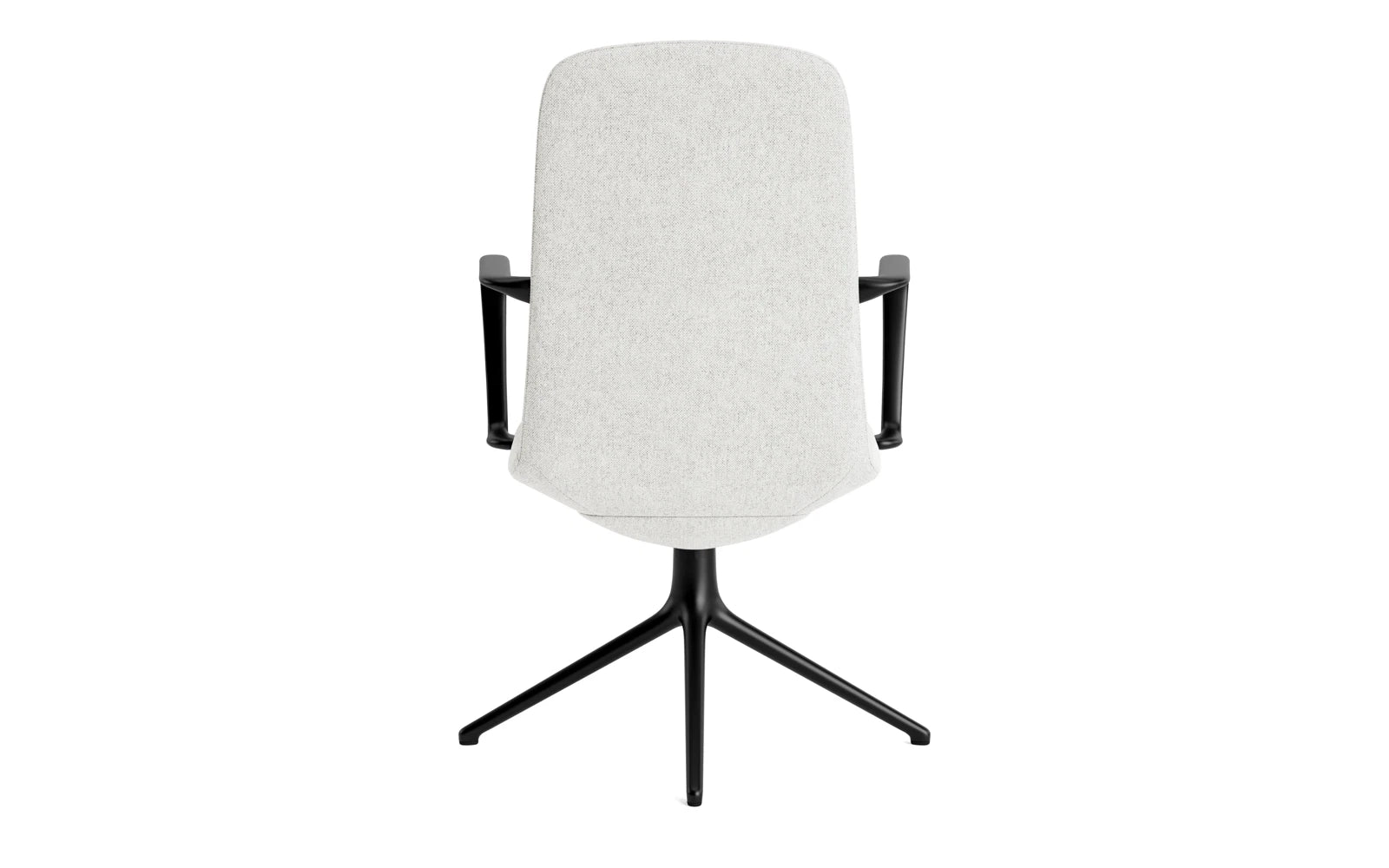Entdecken Sie den Off Armchair von Normann Copenhagen: ein stilvoller Bürostuhl mit niedrigem Profil, Drehgestell und hochwertigem Hallingdal-Kissen für optimalen Komfort.