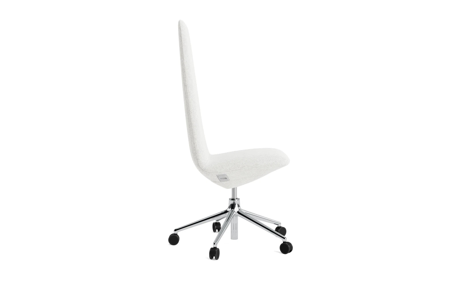 Erleben Sie den Off Chair Hoch von Normann Copenhagen – ein eleganter Bürostuhl mit Drehgestell und Rollen, der Komfort und modernes Design vereint.
