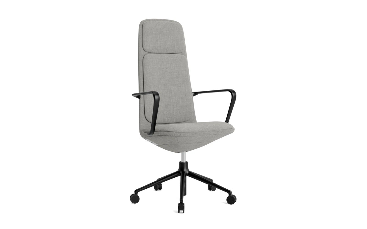 Off Armchair hoch 5W gaslift schwarze aluminium mit kissen Remix in Remix 133 präsentiert im Onlineshop von KAQTU Design AG. Bürostuhl ist von Normann Copenhagen