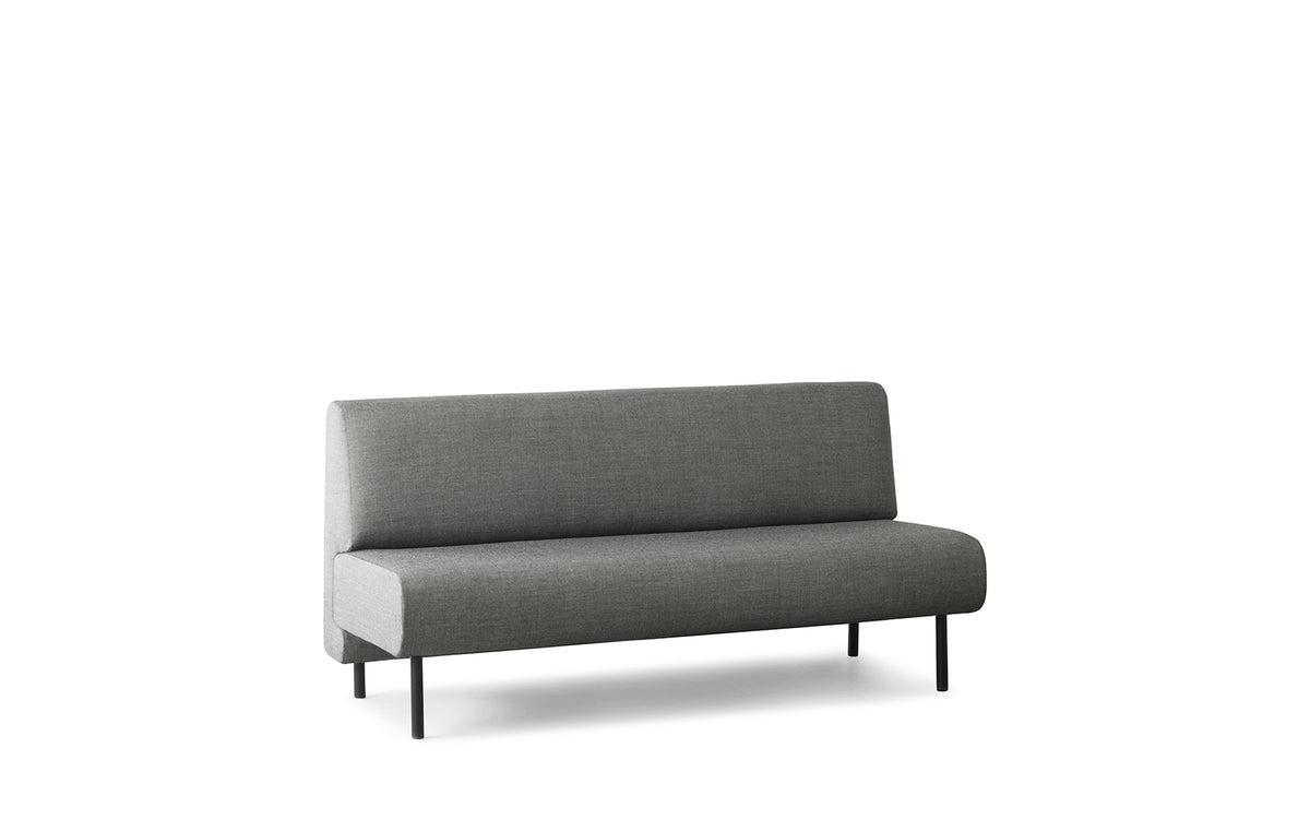 Frame Sofa in Remix 152 präsentiert im Onlineshop von KAQTU Design AG. 4er Sofa ist von Normann Copenhagen