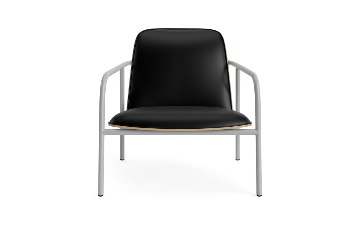 Pad Lounge-Sessel grauem Stahl Eiche/Ultra in Ultra 41599 präsentiert im Onlineshop von KAQTU Design AG. Drehsessel ist von Normann Copenhagen