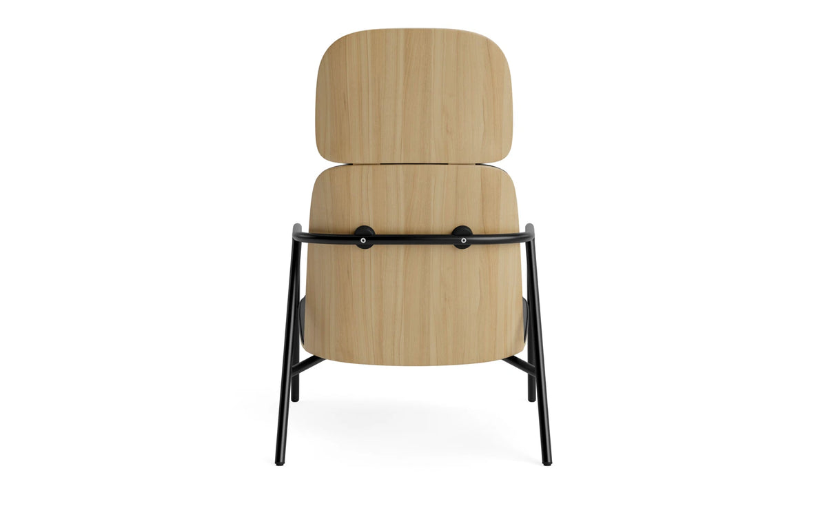 Pad Lounge-Sessel hoch schwarzem Stahl Eiche/Ultra in Ultra 41599 präsentiert im Onlineshop von KAQTU Design AG. Drehsessel ist von Normann Copenhagen