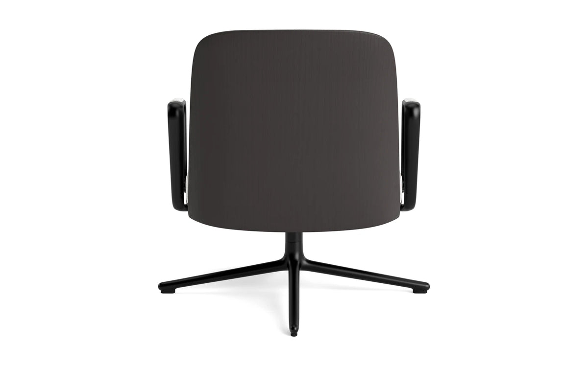 Pad Lounge-Sessel niedrig mit Drehgestell Schwarz Alu Schwarz/Hallingdal in Hallingdal 110 präsentiert im Onlineshop von KAQTU Design AG. Drehsessel ist von Normann Copenhagen