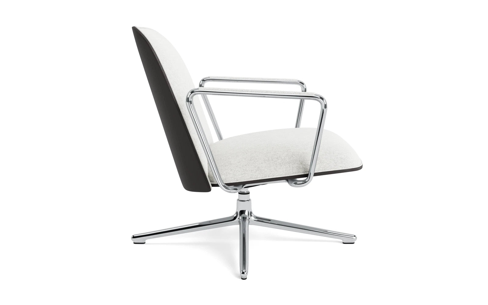 Erleben Sie den stilvollen Pad Lounge-Sessel von Normann Copenhagen. Niedrig, drehbar und mit Kippfunktion – perfekt für moderne Wohnräume.