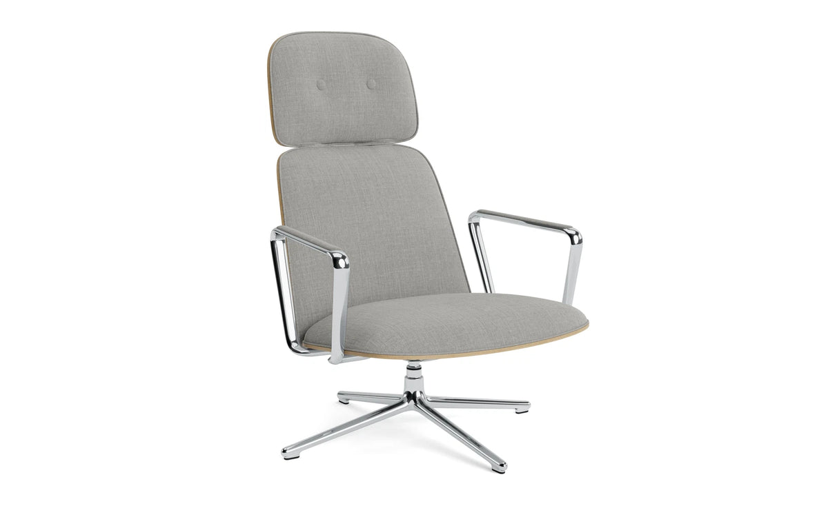 Pad Lounge-Sessel hoch mit Drehgestell und Kippfunktion alu und Eiche/Remix in Remix 133 präsentiert im Onlineshop von KAQTU Design AG. Drehsessel ist von Normann Copenhagen