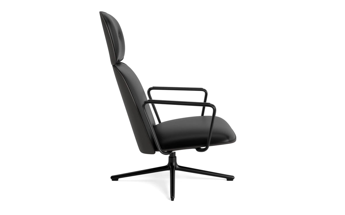 Pad Lounge-Sessel hoch mit Drehgestell und Kippfunktion Schwarz Alu Schwarz/Ultra in Ultra 41599 präsentiert im Onlineshop von KAQTU Design AG. Drehsessel ist von Normann Copenhagen