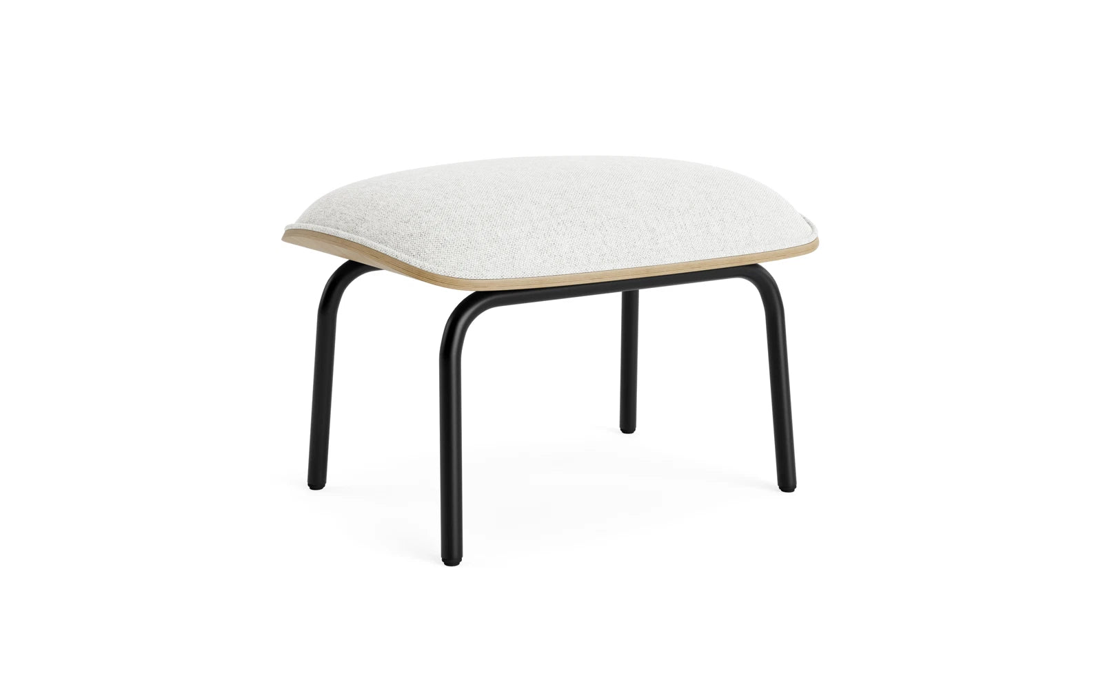 Pad Fusshocker schwarzem Stahl Eiche/Hallingdal in Hallingdal 110 präsentiert im Onlineshop von KAQTU Design AG. Ottoman ist von Normann Copenhagen