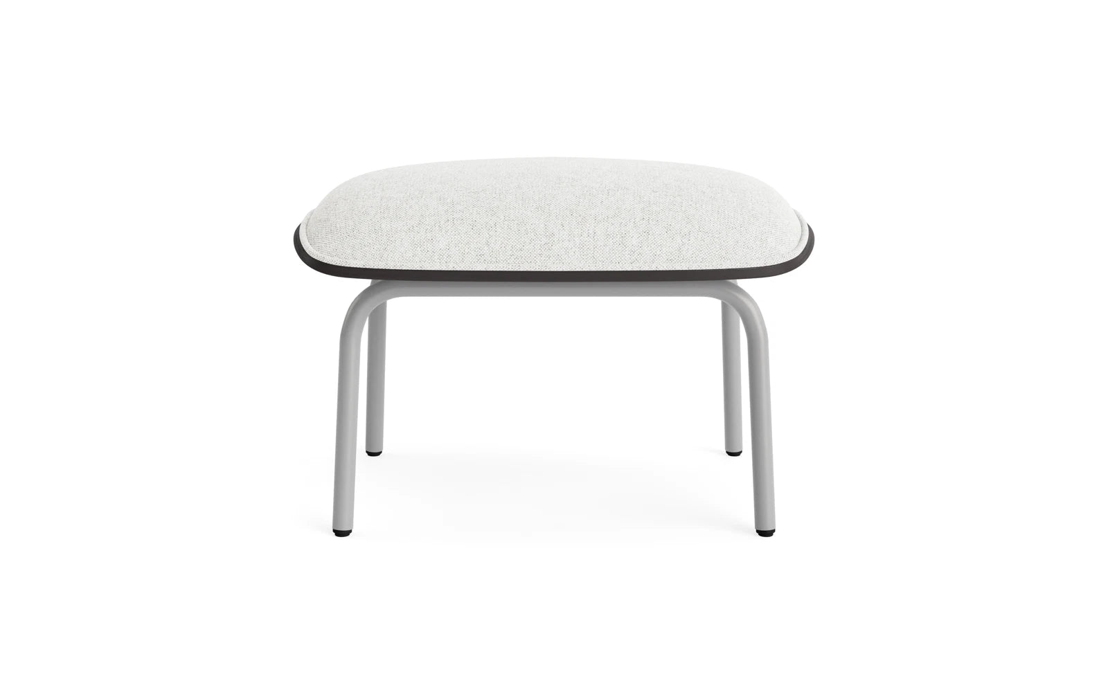 Entdecken Sie den eleganten Pad Fusshocker von Normann Copenhagen in grauem Stahl und Hallingdal 110. Perfekte Kombination aus Komfort und Stil für Ihr Zuhause.