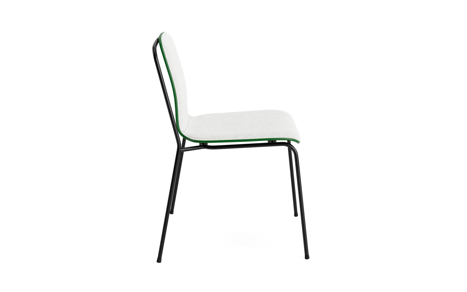 Erleben Sie den Studio Stuhl Frontpolster von Normann Copenhagen: Ein stilvolles Möbelstück aus schwarzem Stahl und grünem Hallingdal, das Komfort und Eleganz vereint.