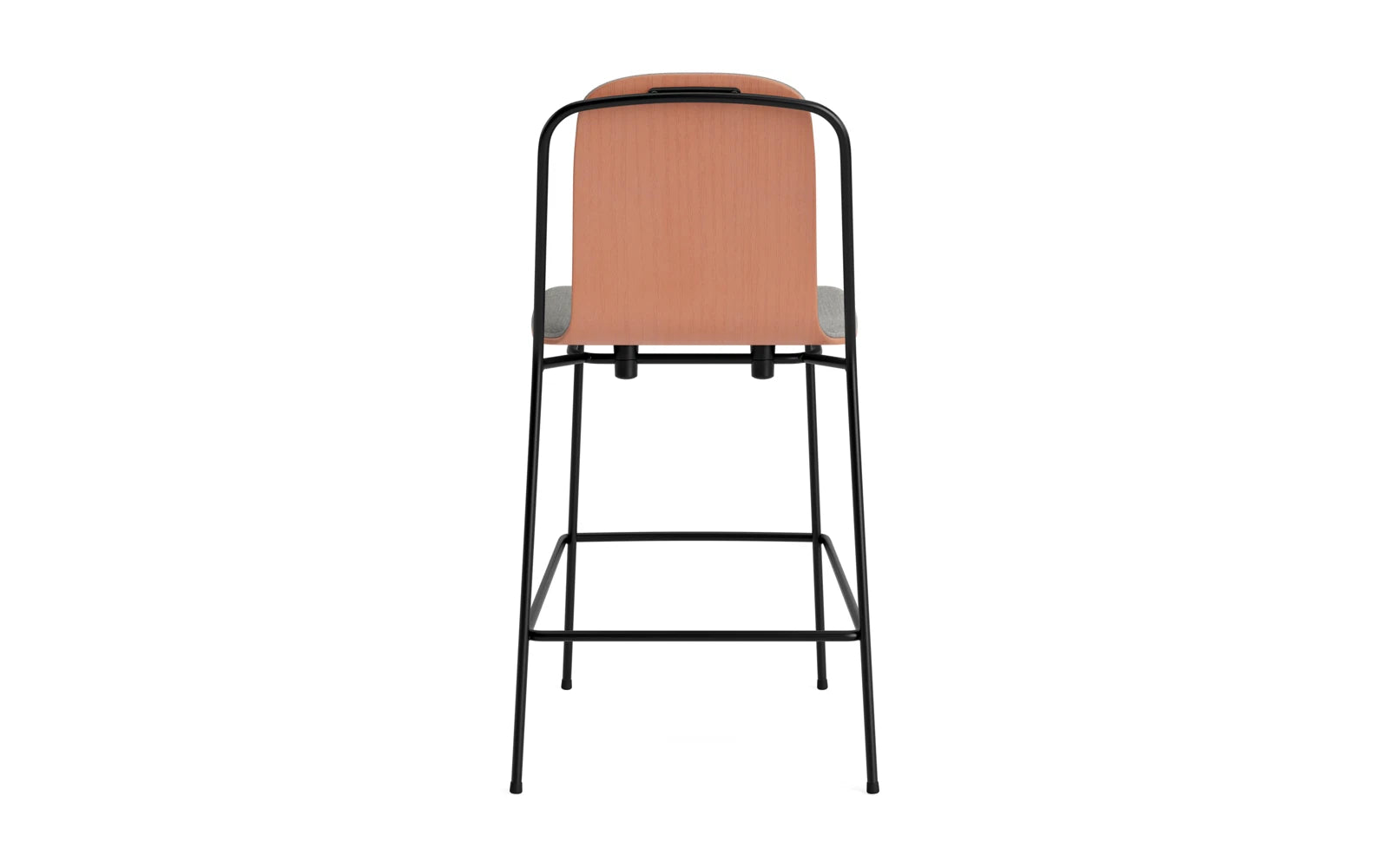 Entdecken Sie den eleganten Studio Barstuhl 65 cm von Normann Copenhagen. Mit schwarzem Stahlgestell und braunem Polster vereint er Stil und Komfort.