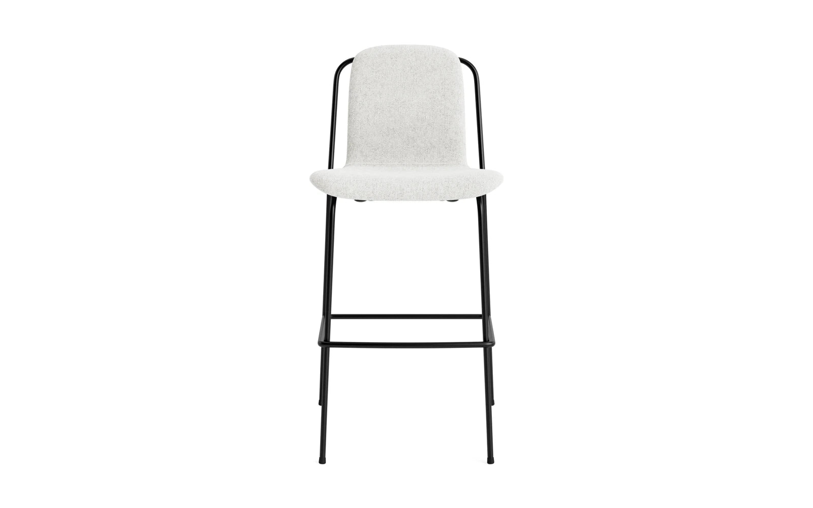 Entdecken Sie den eleganten Studio Barstuhl 65 cm von Normann Copenhagen. Mit seinem stilvollen Stahlrahmen und dem bequemen Vollpolster vereint er modernes Design und Funktionalität.