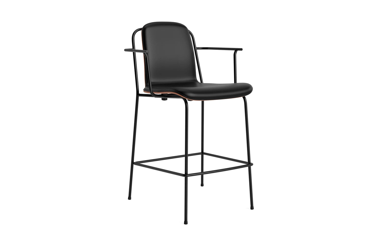 Erleben Sie den eleganten Studio Barstuhl 65 cm von Normann Copenhagen. Mit seinem schlanken Stahlrahmen und dem braunen Ultra-Polster bringt er modernen Charme in jeden Raum.