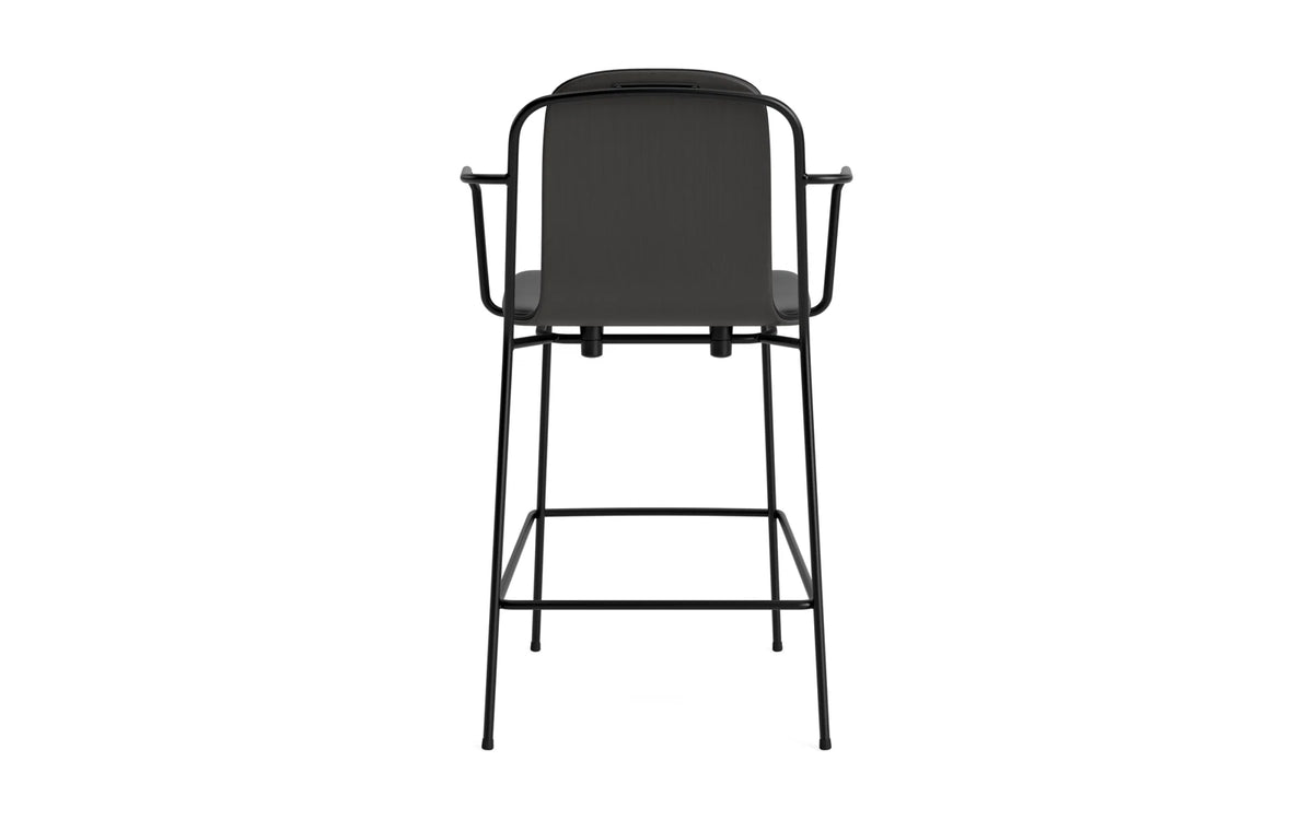 Studio Barstuhl 65 cm frontpolster schwarzes Stahl/ schwarz/ Ultra in Ultra 41599 präsentiert im Onlineshop von KAQTU Design AG. Barstuhl ist von Normann Copenhagen