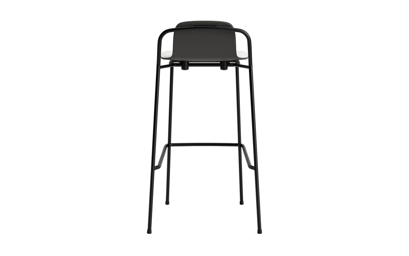 Entdecken Sie den eleganten Studio Barstuhl 75 cm von Normann Copenhagen. Mit seinem schlanken Stahlrahmen und dem komfortablen Frontpolster vereint er Stil und Funktionalität.
