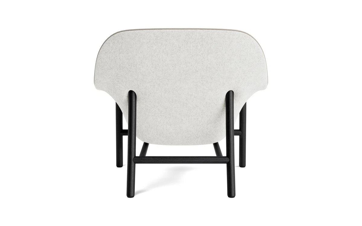 Drape Lounge Sessel tief in Hallingdal 110 präsentiert im Onlineshop von KAQTU Design AG. Sessel mit Armlehnen ist von Normann Copenhagen