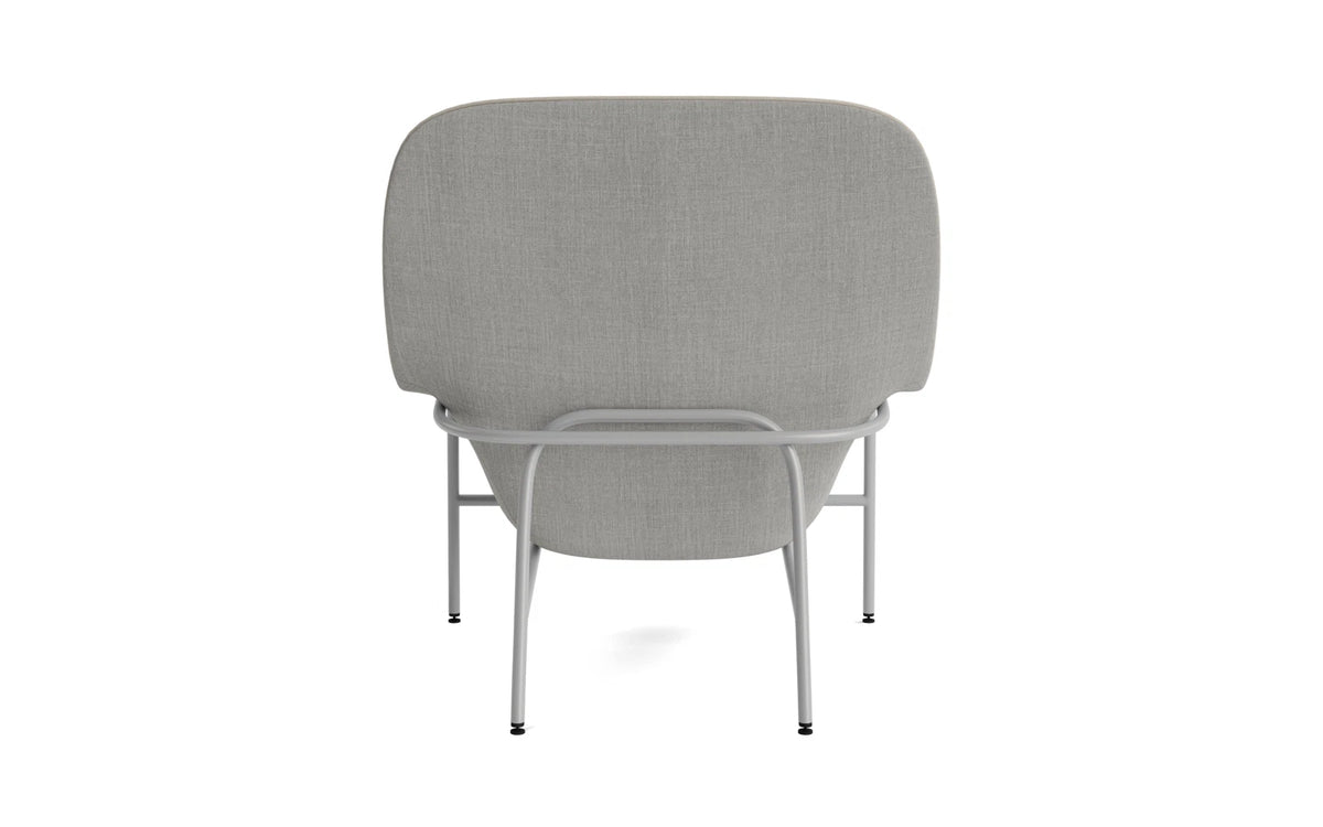 Drape Lounge-Sessel hoch mitt Kopfstütze grauem Stahl Remix in Remix 133 präsentiert im Onlineshop von KAQTU Design AG. Sessel ist von Normann Copenhagen