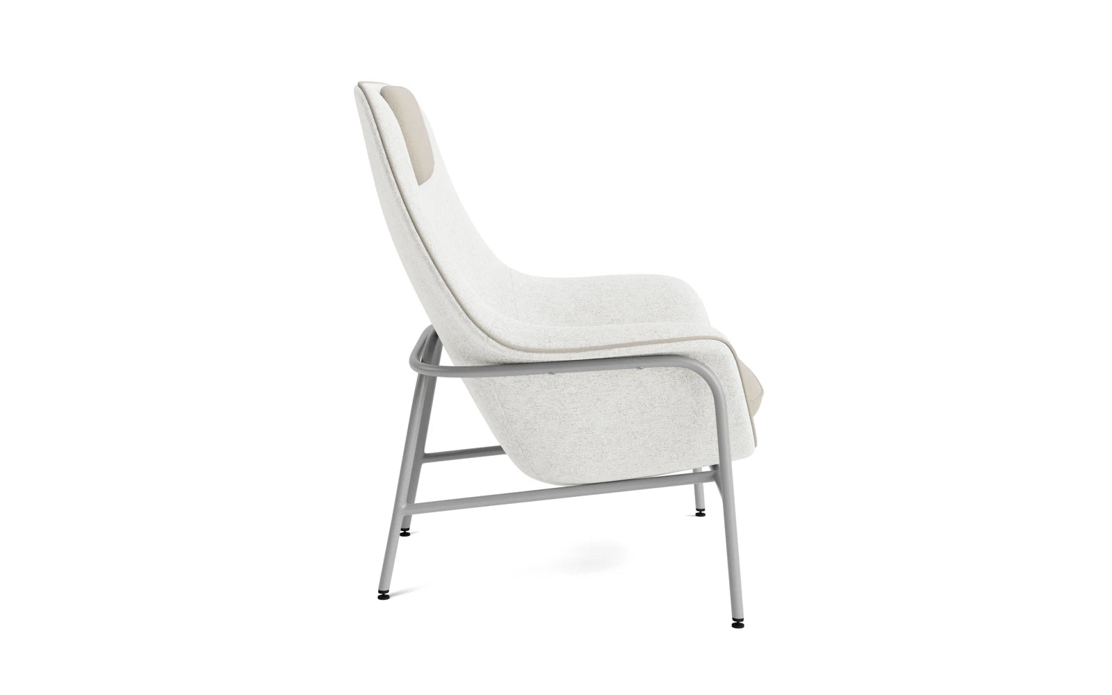 Der Drape Lounge-Sessel von Normann Copenhagen bietet stilvollen Komfort und Anpassungsfähigkeit. Ideal für moderne Wohnräume.