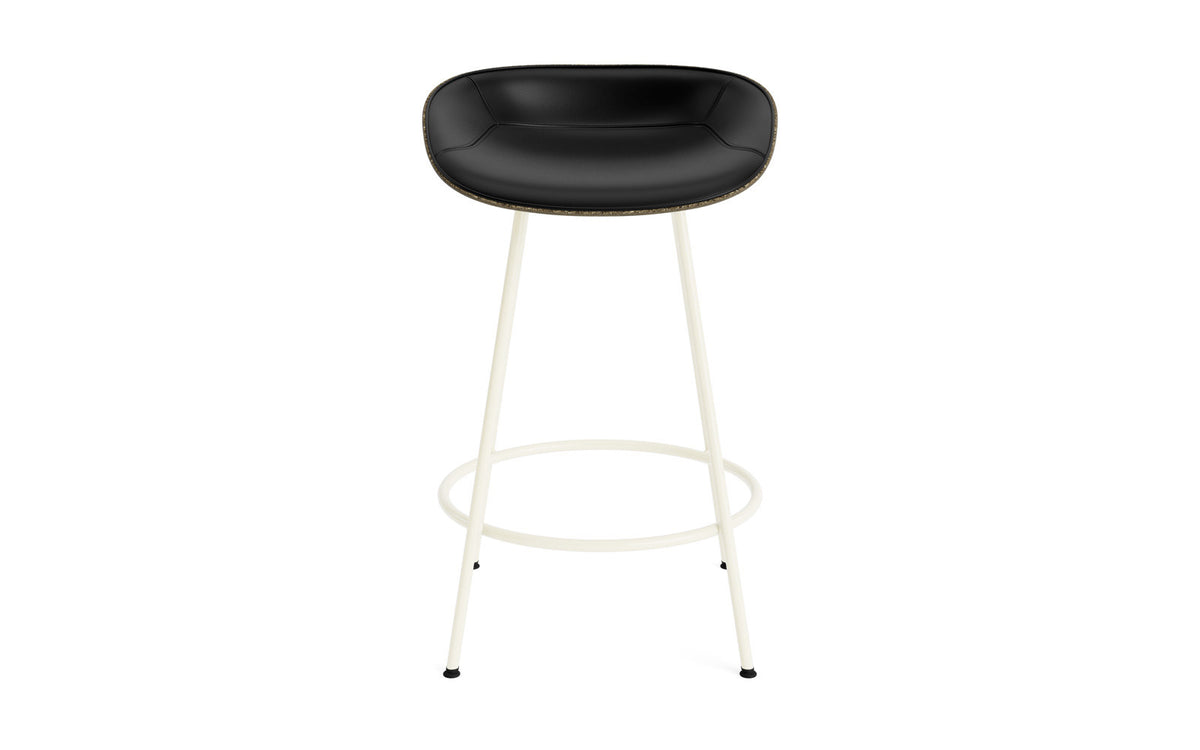 Mat Barstuhl 65 cm Frontpolster Seegras creme Stahl in Ultra 41599 präsentiert im Onlineshop von KAQTU Design AG. Barstuhl ist von Normann Copenhagen
