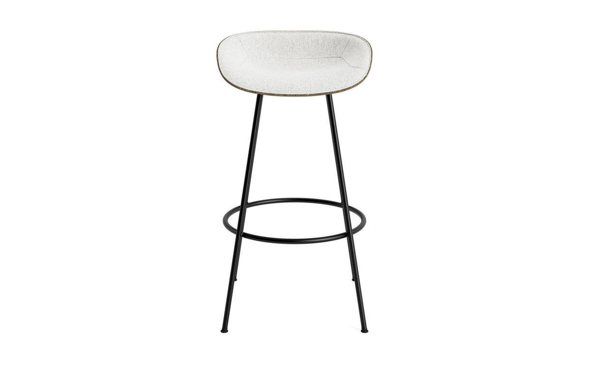 Mat Barstuhl 75 cm Frontpolster Seegras schwartz Stahl in Hallingdal 110 präsentiert im Onlineshop von KAQTU Design AG. Barstuhl ist von Normann Copenhagen
