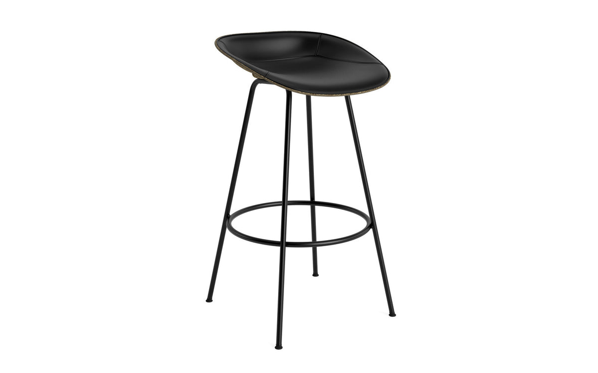 Mat Barstuhl 75 cm Frontpolster Seegras schwartz Stahl in Ultra 41599 präsentiert im Onlineshop von KAQTU Design AG. Barstuhl ist von Normann Copenhagen