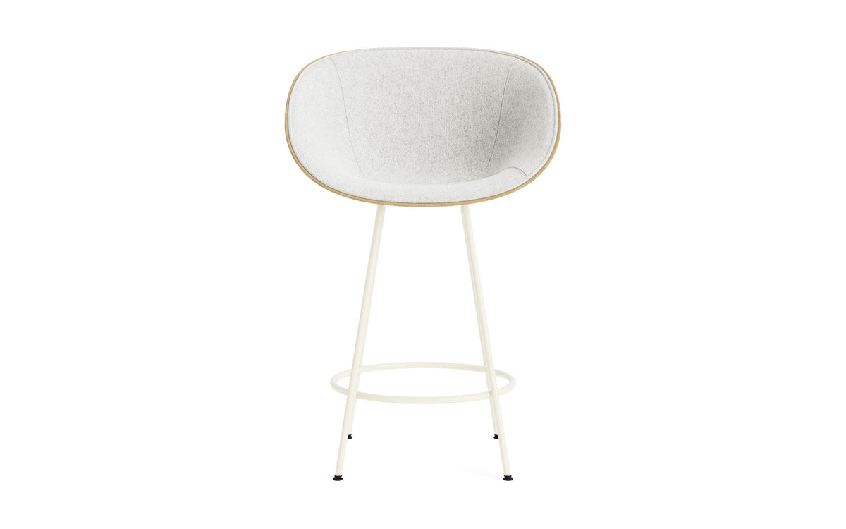 Mat Barstuhl mit Armlehne 65 cm Frontpolster Hanffasern creme Stahl in Hallingdal 110 präsentiert im Onlineshop von KAQTU Design AG. Barstuhl ist von Normann Copenhagen
