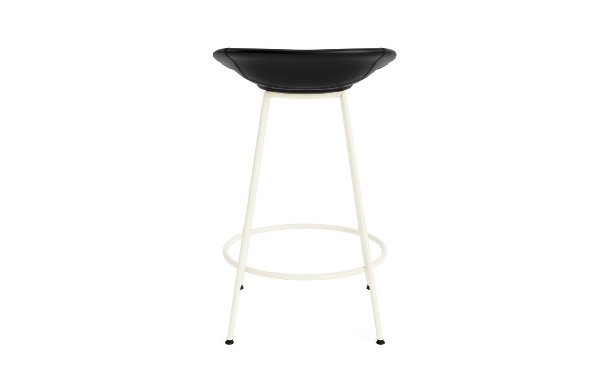 Mat Barstuhl 65 cm vollpolster creme Stahl in Ultra 41599 präsentiert im Onlineshop von KAQTU Design AG. Barstuhl ist von Normann Copenhagen