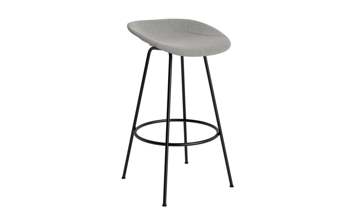 Mat Barstuhl 75 cm vollpolster schwarzes Stahl in Remix 133 präsentiert im Onlineshop von KAQTU Design AG. Barstuhl ist von Normann Copenhagen