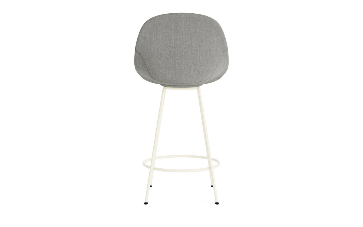 Mat Barstuhl 65 cm vollpolster creme Stahl in Remix 133 präsentiert im Onlineshop von KAQTU Design AG. Barstuhl ist von Normann Copenhagen