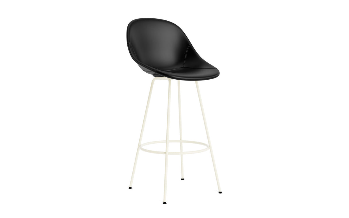 Mat Barstuhl 75 cm vollpolster creme Stahl in Ultra 41599 präsentiert im Onlineshop von KAQTU Design AG. Barstuhl ist von Normann Copenhagen