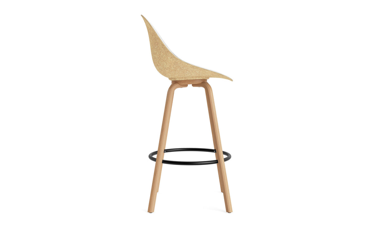 Mat Barstuhl 75 cm Frontpolster Hanffasern Buchenholz/schwarz in Hallingdal 110 präsentiert im Onlineshop von KAQTU Design AG. Barstuhl ist von Normann Copenhagen
