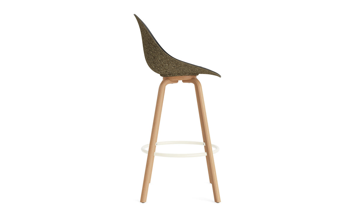 Mat Barstuhl 75 cm Frontpolster Seegras Buchenholz/creme in Ultra 41599 präsentiert im Onlineshop von KAQTU Design AG. Barstuhl ist von Normann Copenhagen